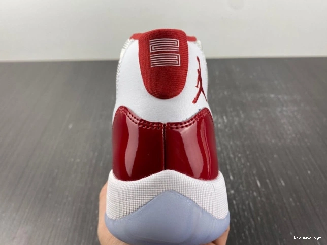 Jordan Air CT8012-116 Retro 'CHERRY' 11 0813